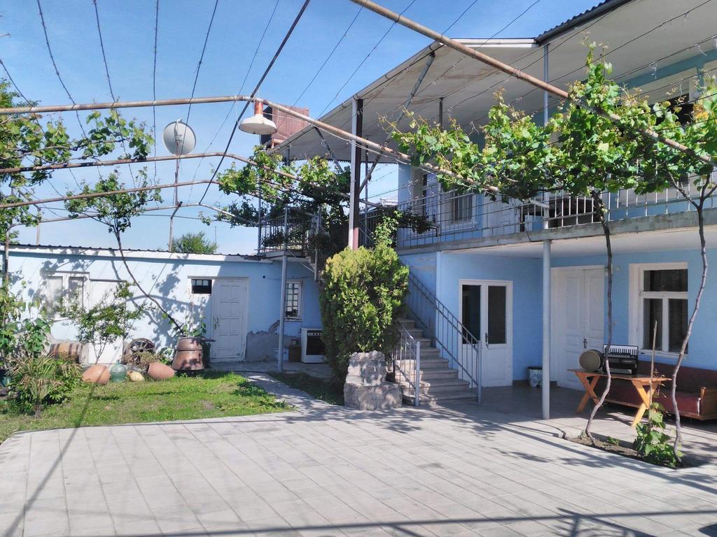 Gogi Dvalishvili Wine Cellar Гори Екстериор снимка