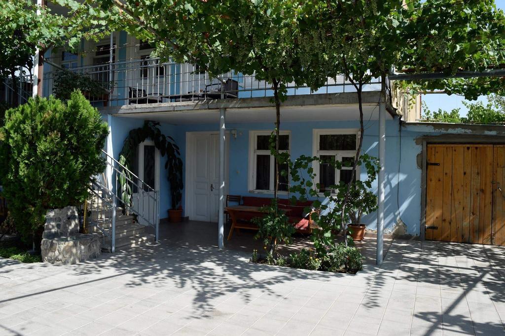 Gogi Dvalishvili Wine Cellar Гори Екстериор снимка