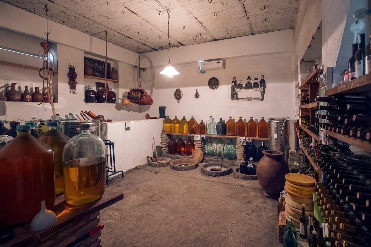 Gogi Dvalishvili Wine Cellar Гори Екстериор снимка